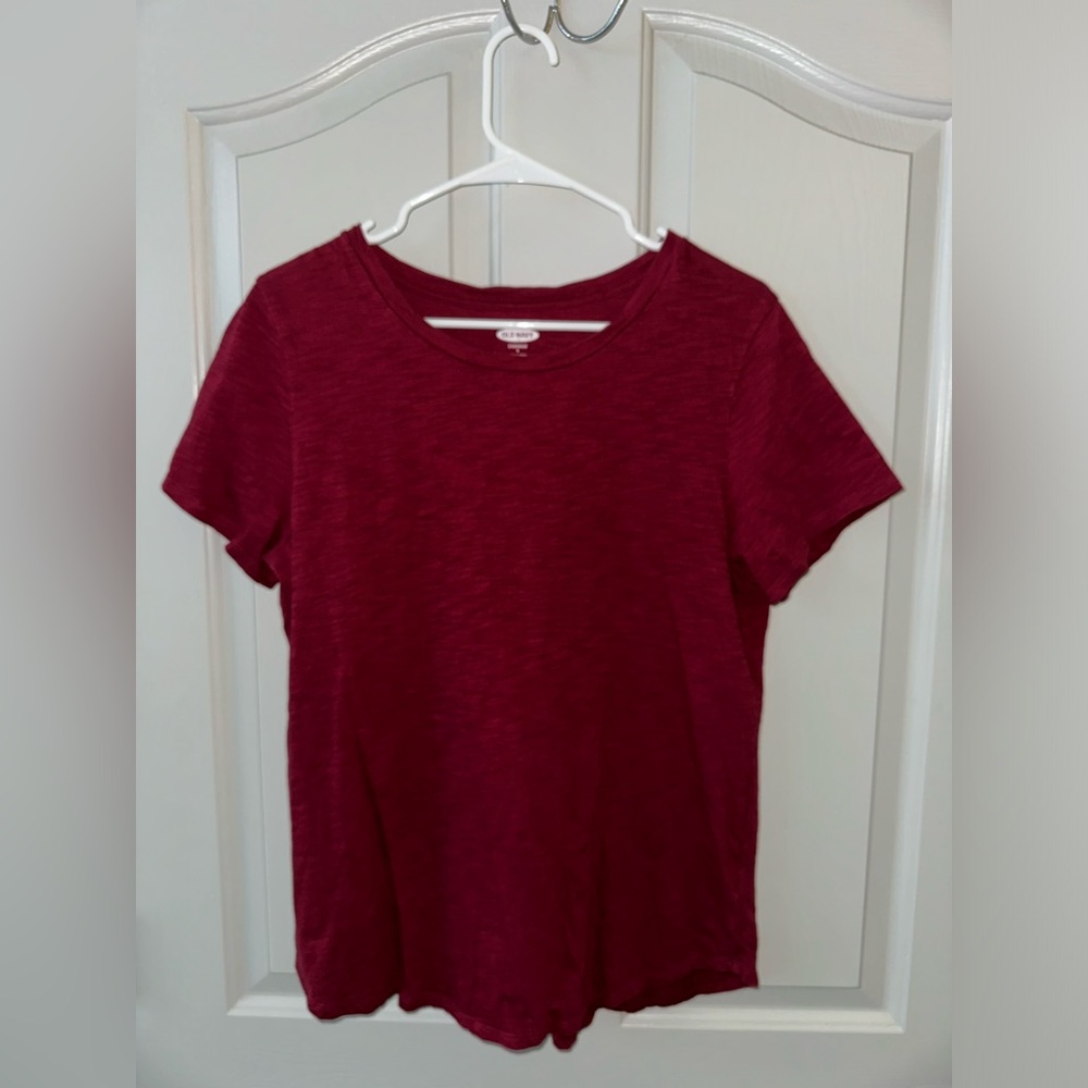 Women’s Old Navy Everywear T-shirt. Size large